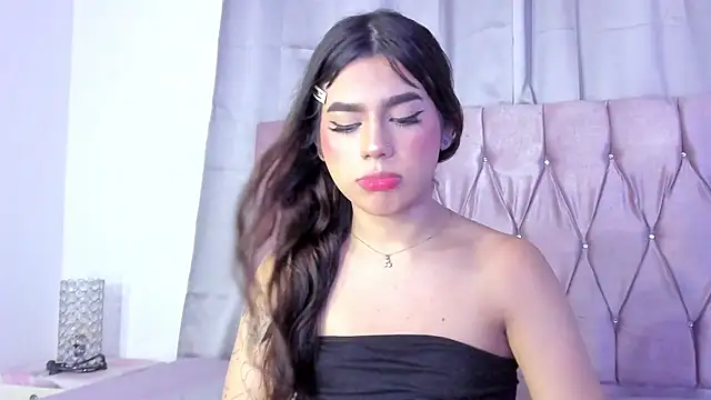 Snapshot of Ashley_piinkk_ chatting on February 27, 2025, 11:28 am Ashley piinkk online show from February 27, 2025, 11:28 am