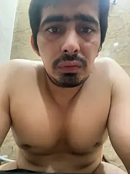 shivani0999 online show from September 26, 2025, 10:44 am