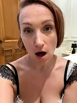 UmaTruewoman online show from November 25, 2025, 11:10 am