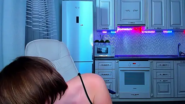 Snapshot of mirrorofsoul chatting on February 25, 2025, 8:25 am mirrorofsoul online show from February 25, 2025, 8:25 am