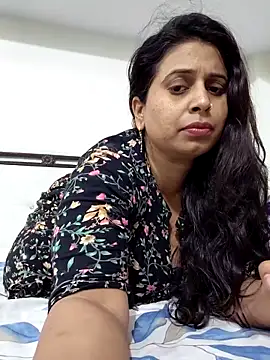 Snapshot of Rasmalai786 chatting on February 19, 2026, 7:44 pm Rasmalai786 online show from February 19, 2026, 7:44 pm