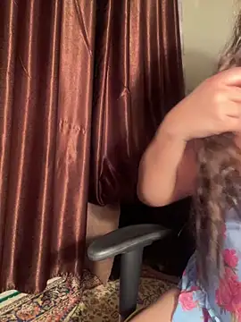 Apple-Boobs online show from April 16, 2026, 9:39 pm