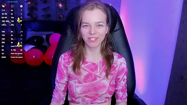 Tina Tayllor online show from February 25, 2025, 7:16 pm