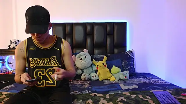 Brutal Sex Fucking online show from February 24, 2026, 9:48 pm