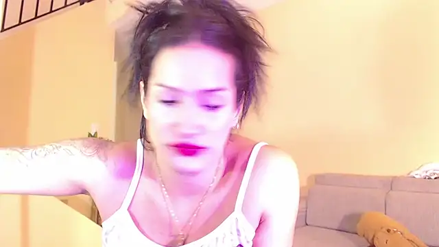 jennifer ts online show from August 1, 2026, 9:13 pm
