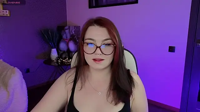 Lilumytrend online show from March 12, 2025, 12:15 pm