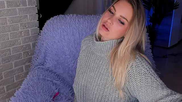 KittiLiza online show from January 26, 2025, 9:51 pm