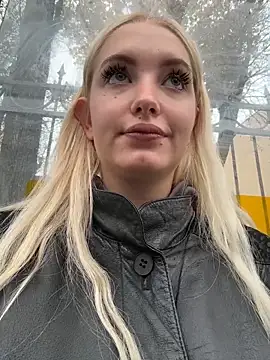 Milkyy wway online show from October 25, 2025, 6:12 am