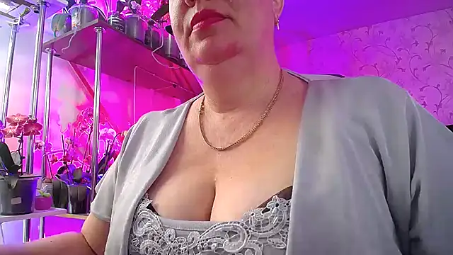 Snapshot of _Sweet_Woman chatting on March 15, 2025, 8:15 am Sweet Woman online show from March 15, 2025, 8:15 am