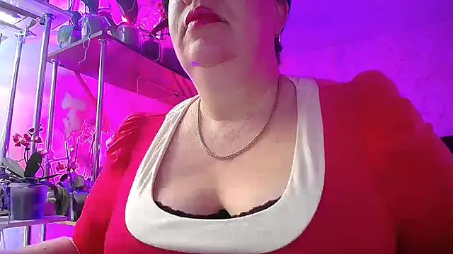 Snapshot of _Sweet_Woman chatting on March 6, 2025, 4:19 am Sweet Woman online show from March 6, 2025, 4:19 am
