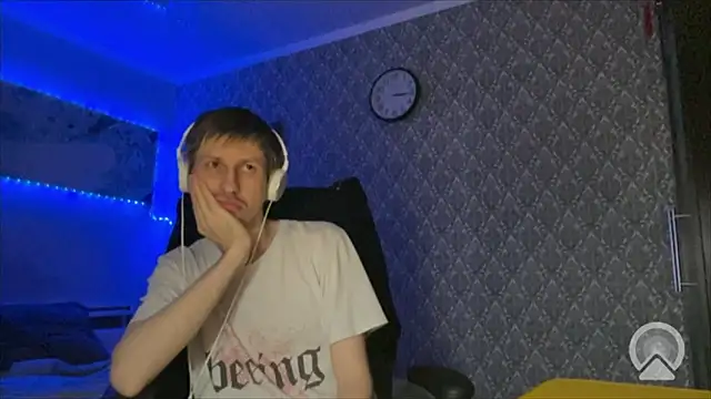 Snapshot of Aki-Laky chatting on February 18, 2026, 10:17 pm Aki-Laky online show from February 18, 2026, 10:17 pm