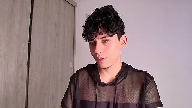 Snapshot of Naytoon__lex chatting on January 13, 2025, 1:17 pm Naytoon lex online show from January 13, 2025, 1:17 pm