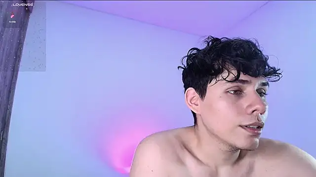 Snapshot of Naytoon__lex chatting on December 20, 2025, 12:02 am Naytoon lex online show from December 20, 2025, 12:02 am