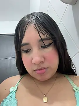 melyescobar online show from July 18, 2026, 3:59 am