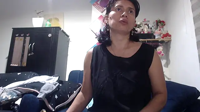 sexy mary 69 online show from October 26, 2025, 11:27 pm