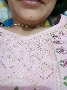 Snapshot of Bulbul_02 chatting on February 12, 2025, 12:01 pm Bulbul 02 online show from February 12, 2025, 12:01 pm