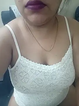 Naughty-Trisha online show from September 19, 2025, 7:01 am