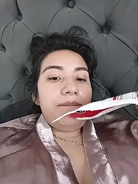 Hellen Alex online show from January 18, 2026, 1:25 pm