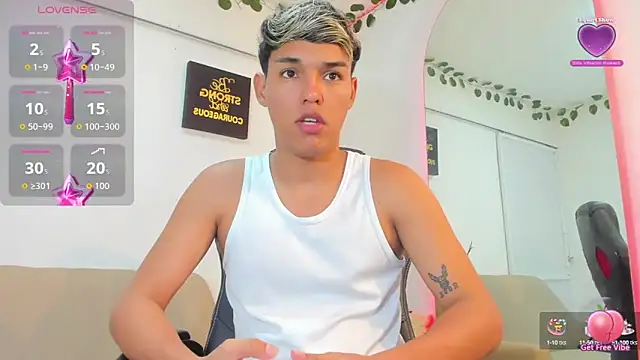 Snapshot of ryan_carter08 chatting on October 13, 2025, 2:46 am ryan carter08 online show from October 13, 2025, 2:46 am