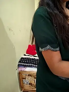 Meenakshi  online show from November 8, 2025, 1:09 am