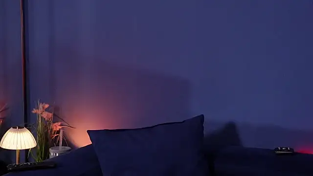 Olivia Collins1 online show from February 11, 2026, 8:52 pm