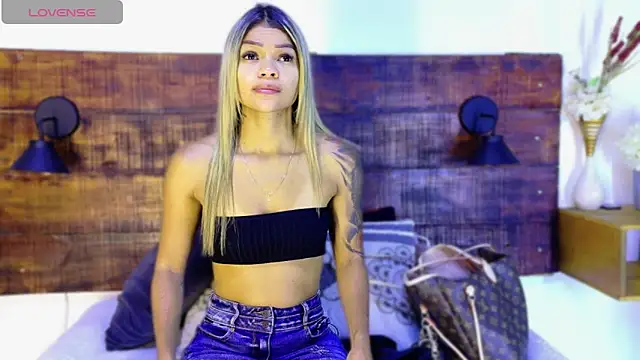 Celeste sanz online show from April 4, 2026, 10:11 am