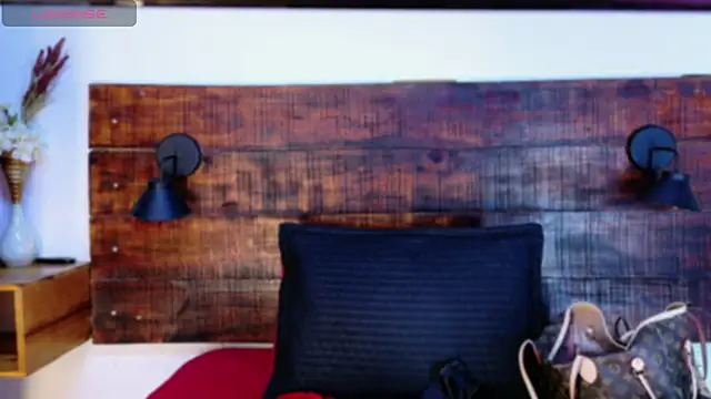 Snapshot of Celeste_sanz chatting on February 14, 2026, 10:04 am Celeste sanz online show from February 14, 2026, 10:04 am