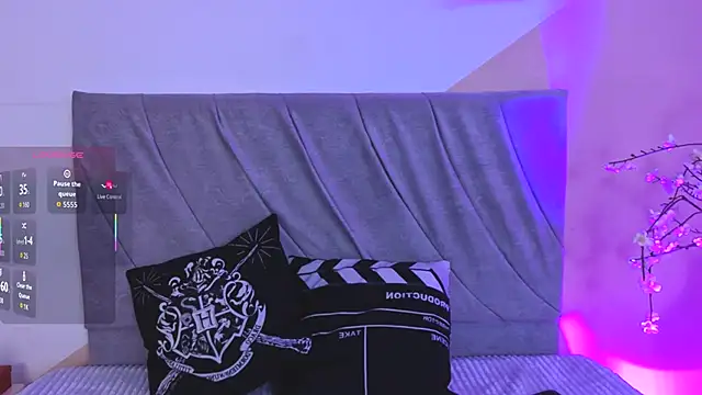 Snapshot of miaablack chatting on September 11, 2025, 8:09 pm miaablack online show from September 11, 2025, 8:09 pm