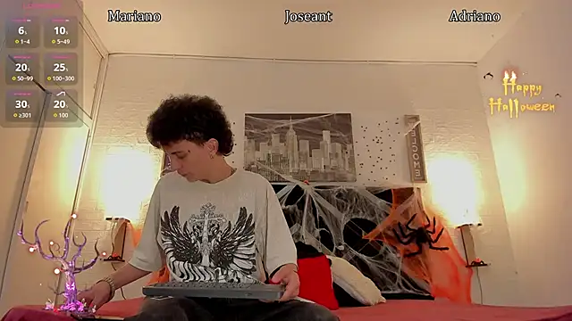 Snapshot of toyboys1 chatting on October 25, 2025, 5:17 am toyboys1 online show from October 25, 2025, 5:17 am