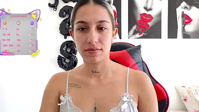 tammyandrade  online show from September 9, 2025, 2:37 pm