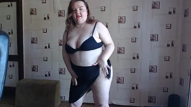 TasyaBigTTs online show from June 16, 2026, 5:40 am