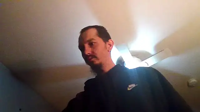 Snapshot of VanceFontaine chatting on February 17, 2026, 3:42 pm VanceFontaine online show from February 17, 2026, 3:42 pm