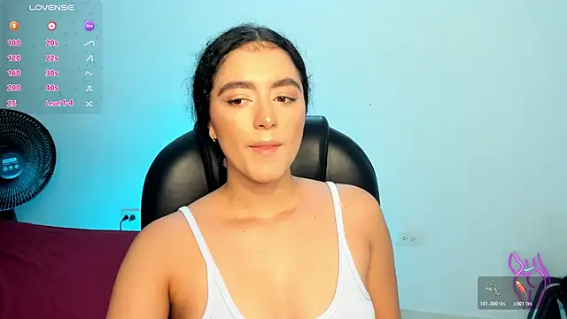 Snapshot of Adhara-zanne chatting on July 1, 2026, 9:09 am Adhara-zanne online show from July 1, 2026, 9:09 am