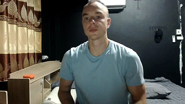 Snapshot of heilgarbest chatting on May 5, 2026, 4:10 pm heilgarbest online show from May 5, 2026, 4:10 pm