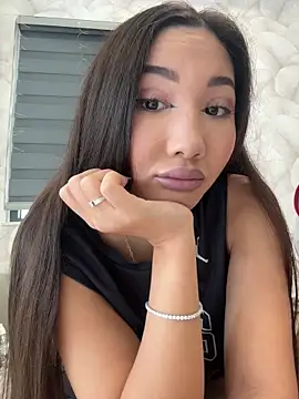 Snapshot of lean_lie8 chatting on February 10, 2026, 2:10 am lean lie8 online show from February 10, 2026, 2:10 am