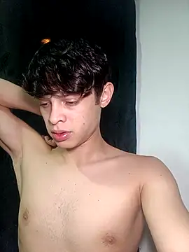 LilOwen  online show from March 23, 2025, 4:27 am