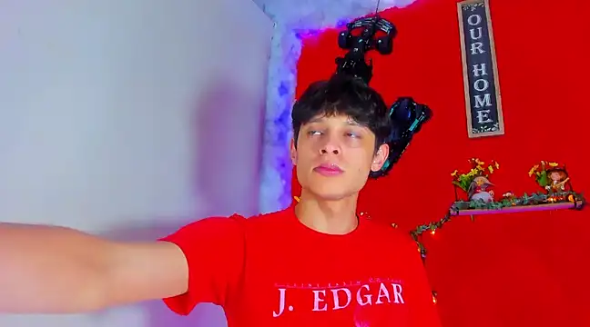 LilOwen  online show from March 15, 2025, 3:07 am