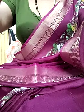 Snapshot of sunitha-3 chatting on March 21, 2025, 6:27 am sunitha-3 online show from March 21, 2025, 6:27 am