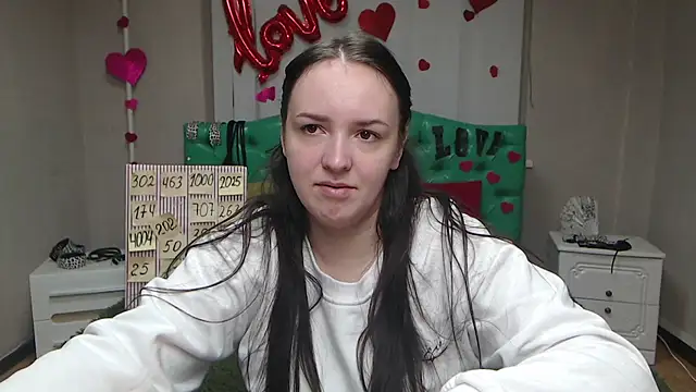 IsabelBlackberry online show from October 4, 2025, 5:09 am