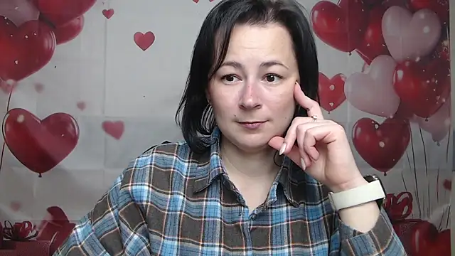 Snapshot of MarieSho chatting on April 24, 2026, 5:15 pm MarieSho online show from April 24, 2026, 5:15 pm