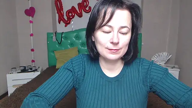 MarieSho online show from March 4, 2026, 7:27 am