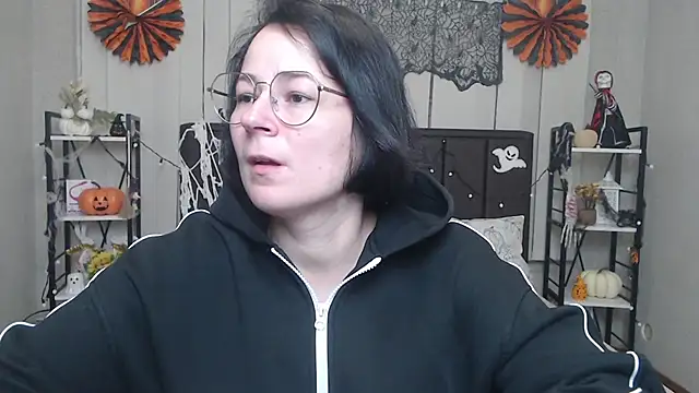 MarieSho online show from November 11, 2025, 7:14 am