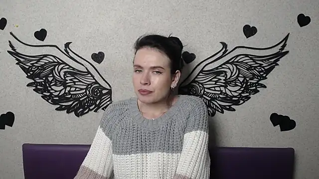 JasmineKouch online show from November 20, 2025, 6:30 pm