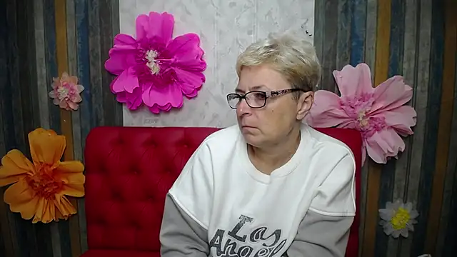 EmiliaGree online show from October 4, 2025, 5:36 pm