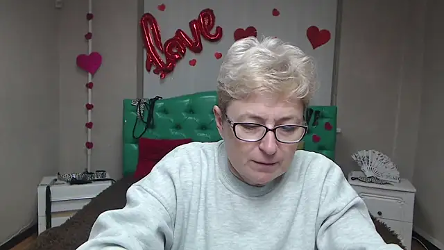 EmiliaGree online show from January 18, 2026, 8:23 pm