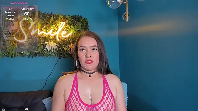 celestelewis online show from December 1, 2025, 7:37 pm