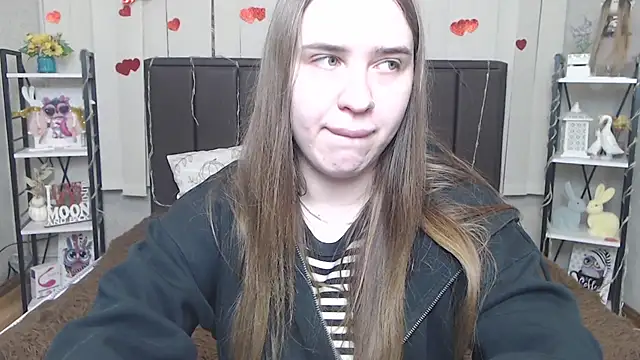 Snapshot of LauraHlot chatting on May 31, 2026, 6:09 pm LauraHlot online show from May 31, 2026, 6:09 pm
