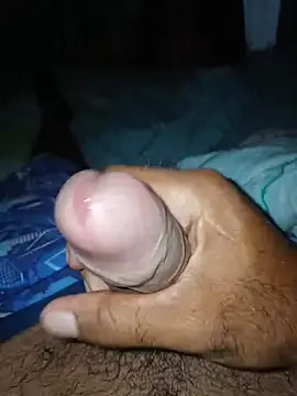 taylorWiiz online show from November 11, 2025, 4:07 am