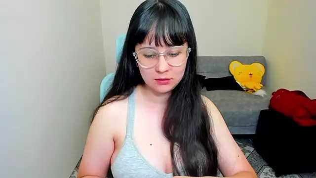 Sofiskies online show from March 25, 2026, 10:52 pm