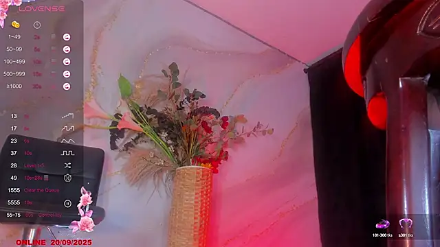 Karla-Ebony online show from September 20, 2025, 2:22 pm